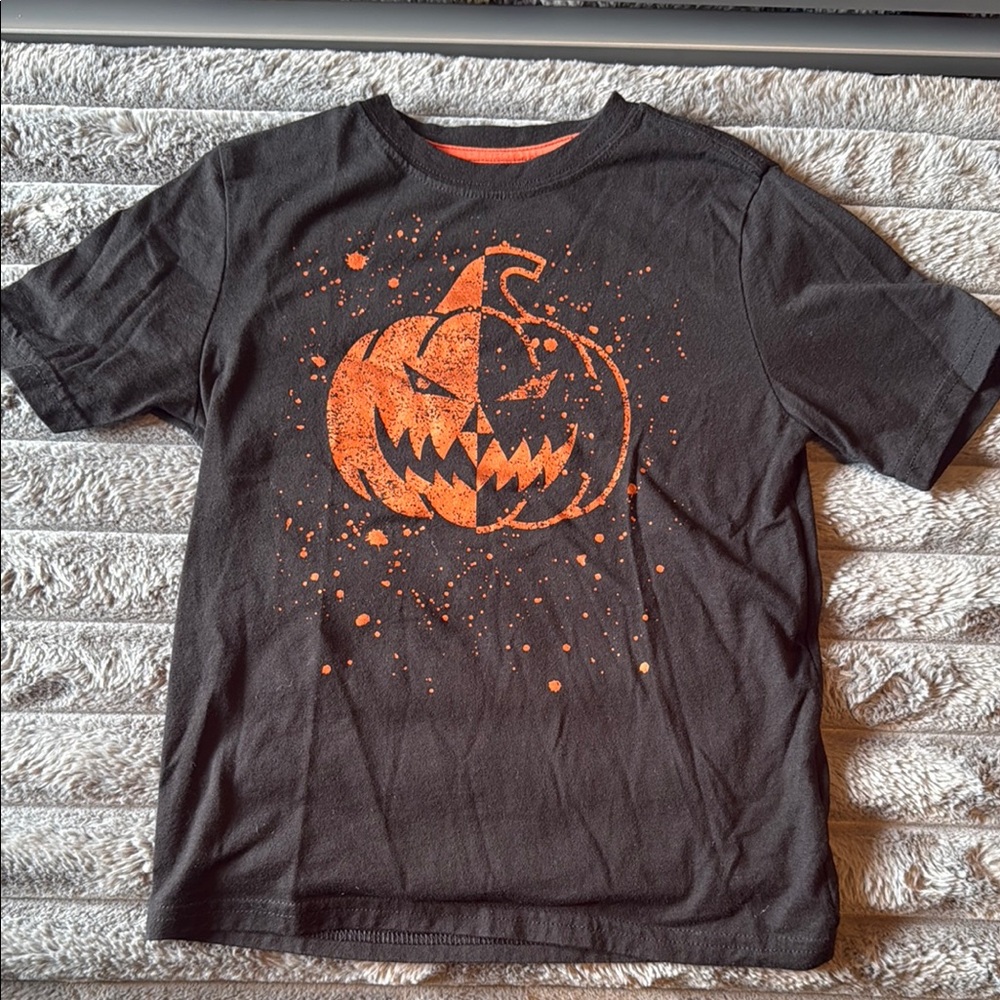 Black Halloween Pumpkin T-Shirt